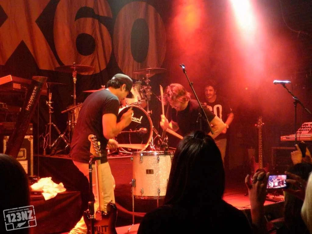 Six60 live in Holland