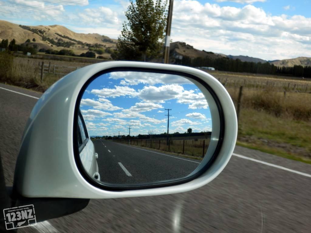 Roadtrip Nieuw-Zeeland - achteruit kijken
